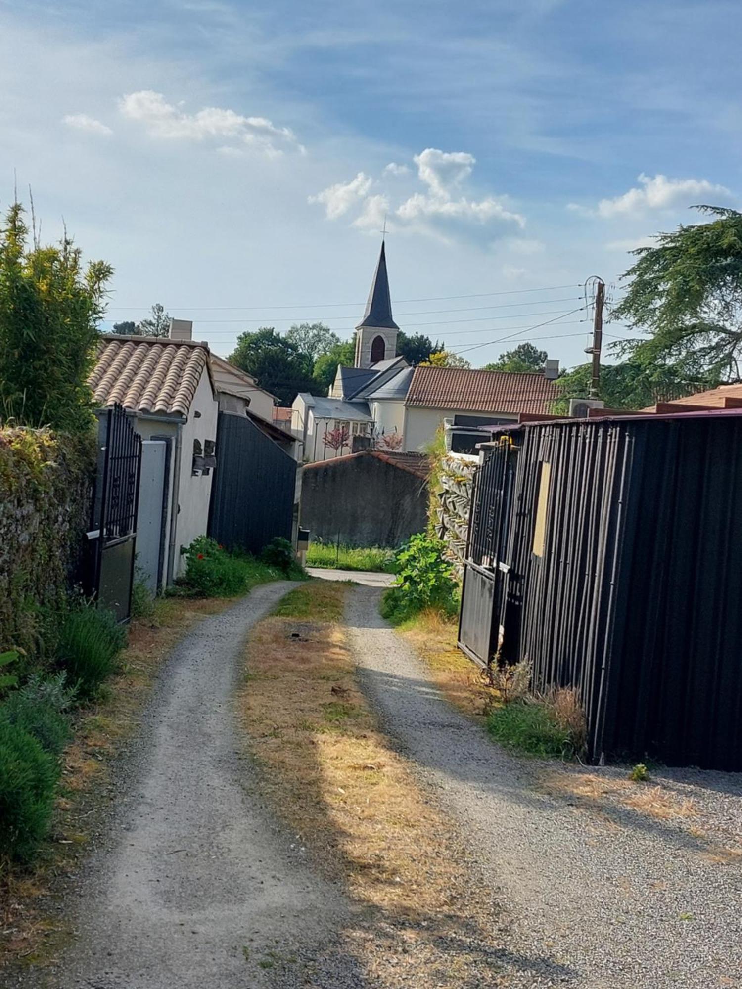 Villa Virginie & Yann à Saint-Léger-les-Vignes Extérieur photo